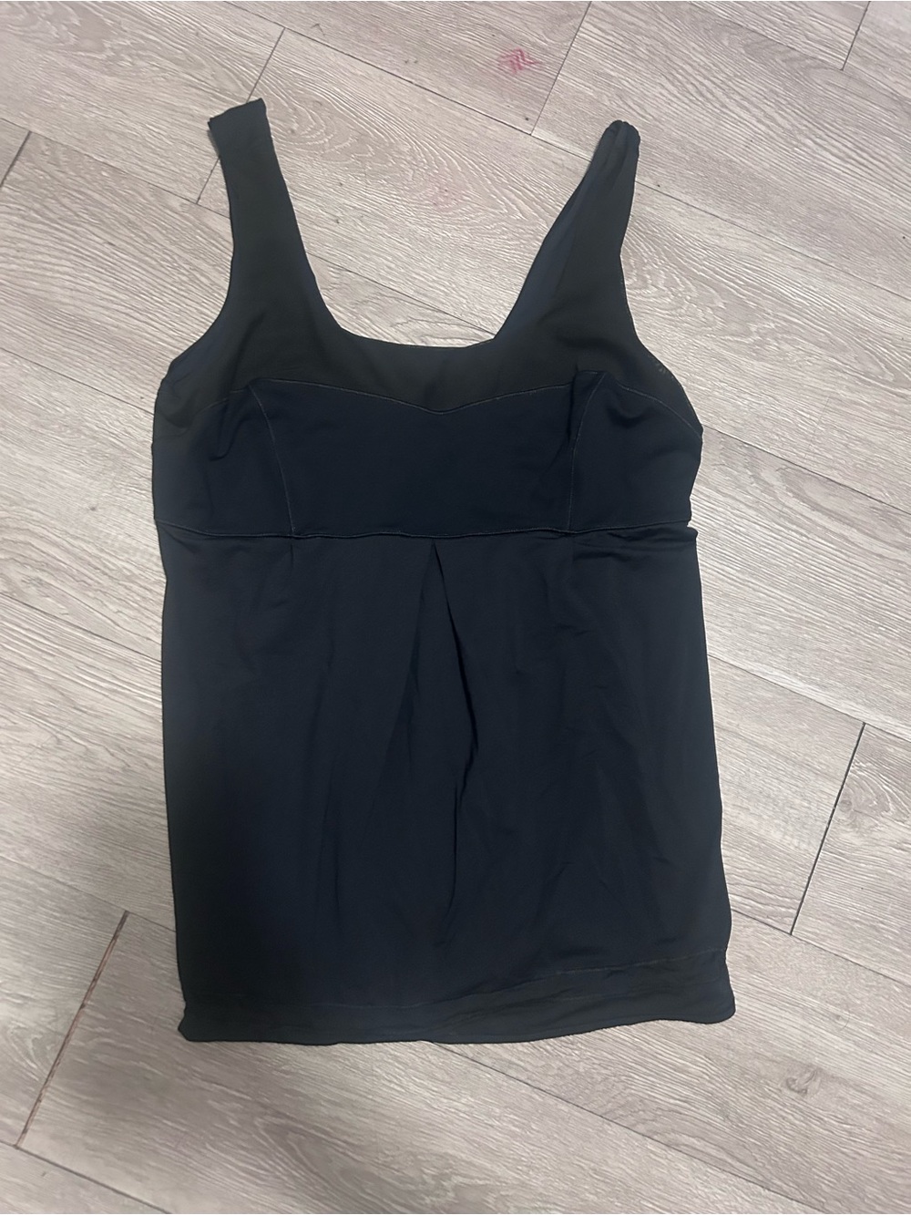 Black Scoop Neck Tank Top - Women*adjustable*